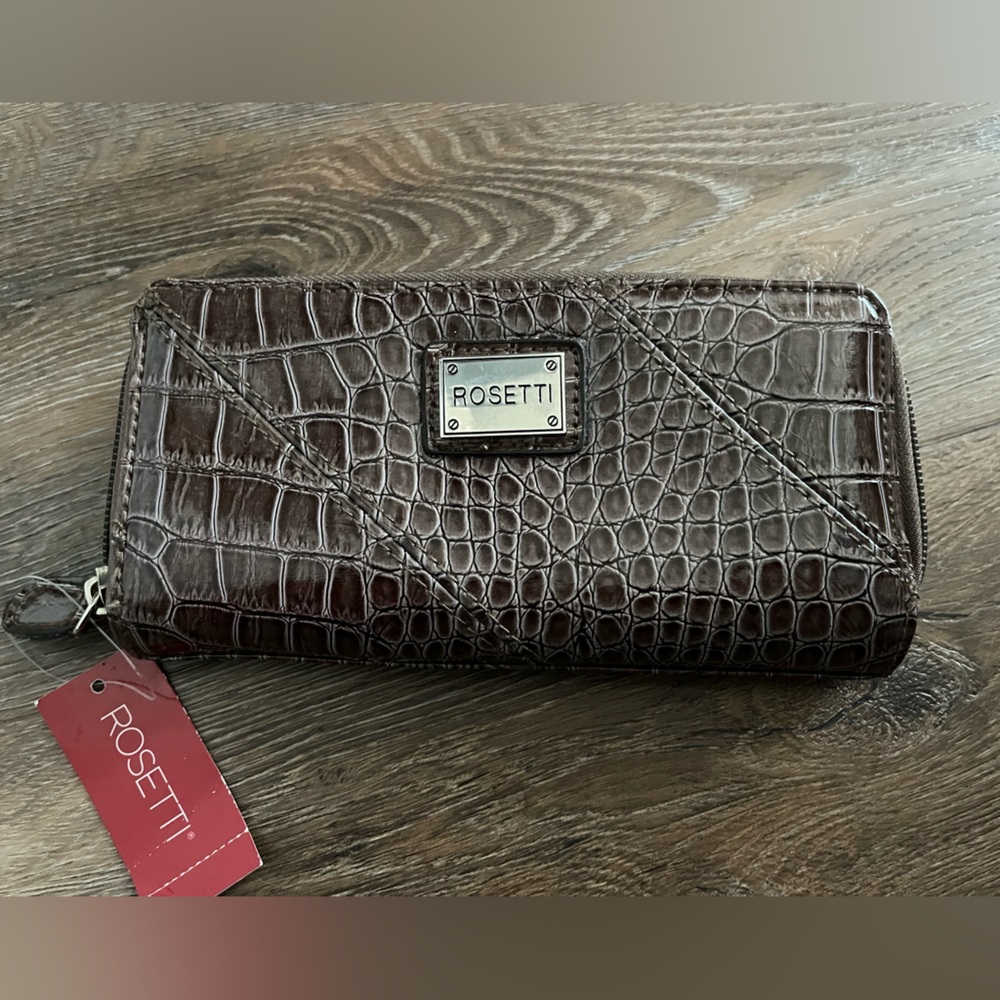 Rosetti zip around wallet NWT